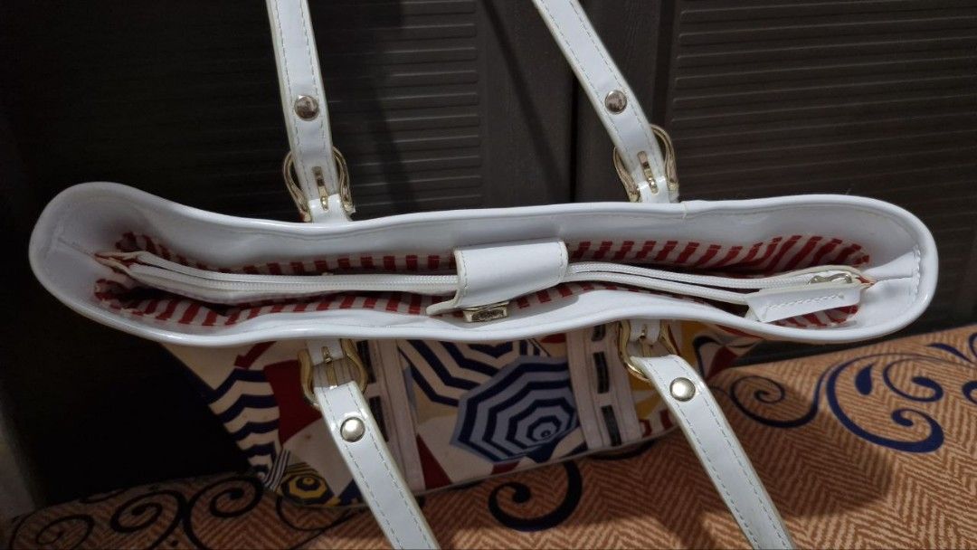 Liz Claiborne Tote Bag