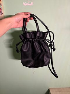 （分類：）位於 。 由 jocelynchw 提交（商品編號 1317133919，圖片 1）。簡介： 。
