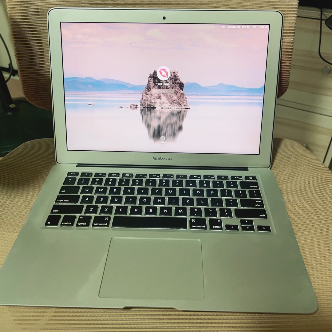 【おまけ付き】MacBook Air 2015 11インチ オマケつき】Macbook Air 11インチ Early 2015