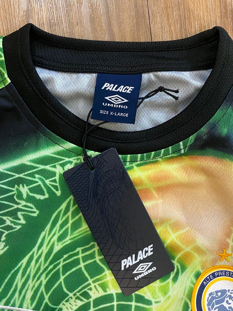 Palace x Umbro 3rd Goalie Jersey, Men's Fashion, Activewear on