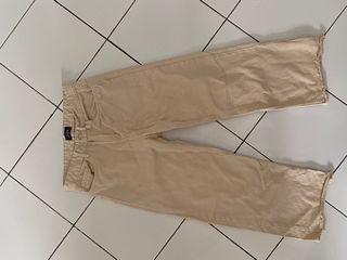 (Category: ) located in . Submitted by thriftchums (Listing ID 1317093002, Image 1). Description: .