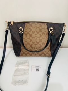 (Kategori: ) berada di . Dikirim oleh declutterbybubu (ID iklan 1317078006, Gambar 1). Deskripsi: .