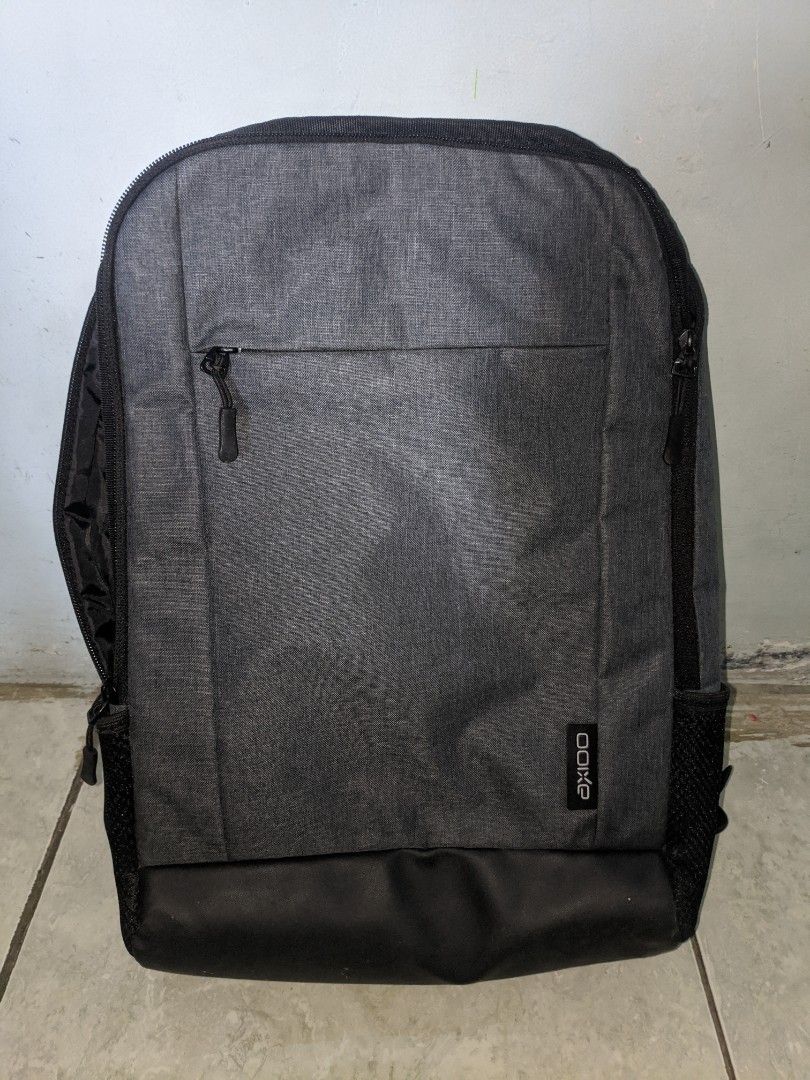 black leather backpack for men Large Leather Laptop Backpack: Personalized Travel Rucksack