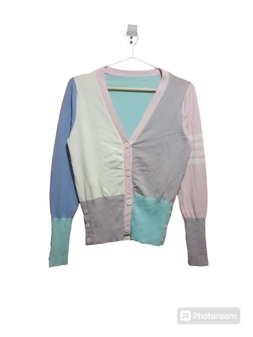 Cardigan pastel deals