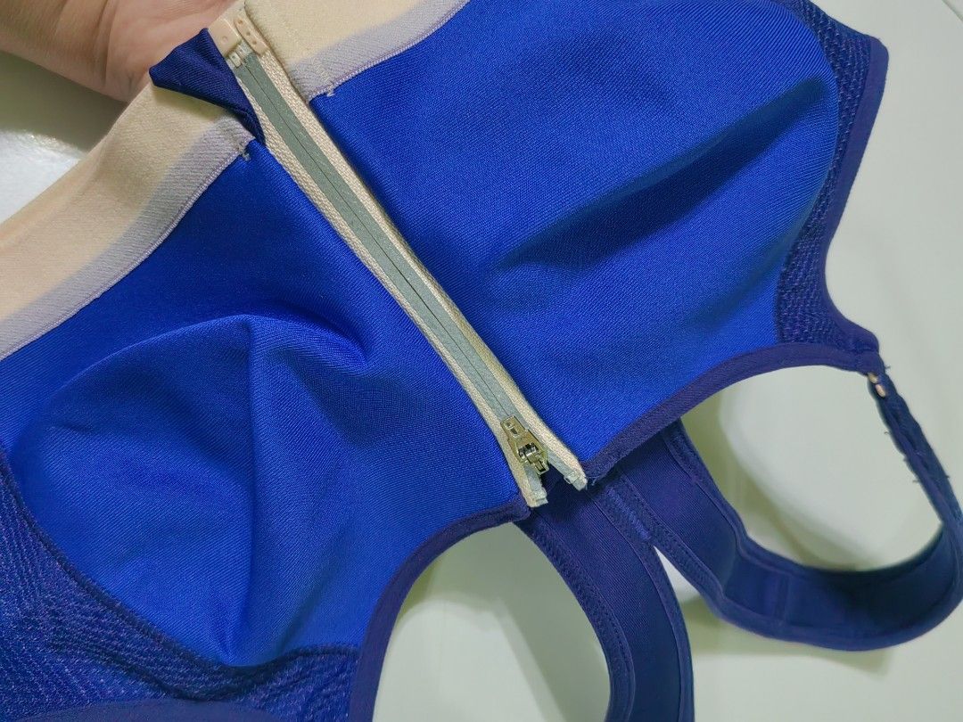 Triumph Triaction Sports Bra (Category: Undergarments & Loungewear) located in Taguig. Submitted by pricelessshop (Listing ID 1317111750, Image 3). Description: Triumph Sportsbra with Tag Size B75 Bought at 1695 at Robinsons Mall Selling at 1000 only..