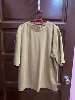 (Category: ) located in . Submitted by irfn.wardrobe (Listing ID 1317184640, Image 1). Description: .