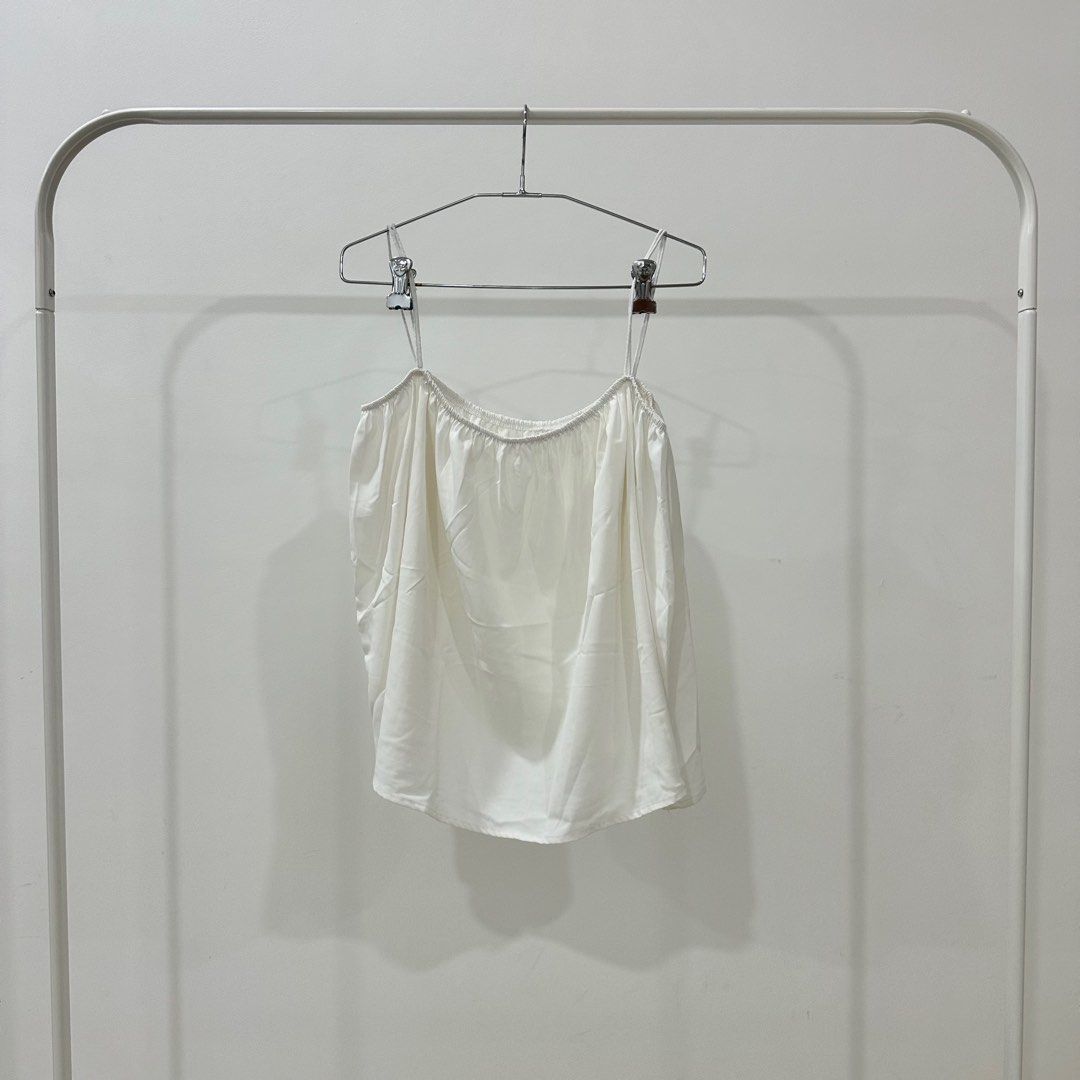 White Flowy Spaghetti Strap Top Women s Fashion Tops Sleeveless on Carousell