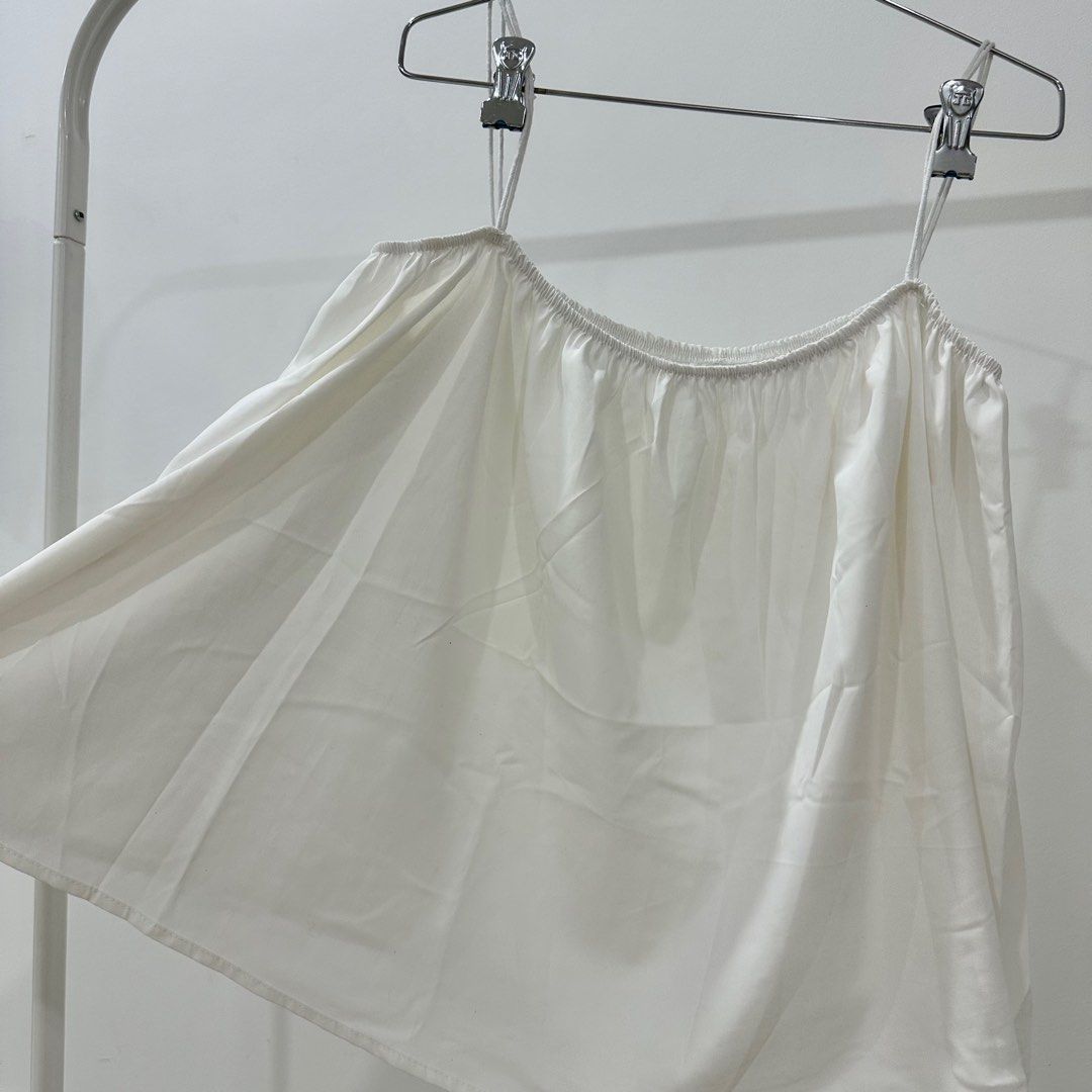 Flowy white spaghetti strap top hot sale