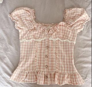 (Kategori: ) berada di . Dikirim oleh daphneeeyyy (ID iklan 1317022594, Gambar 1). Deskripsi: .