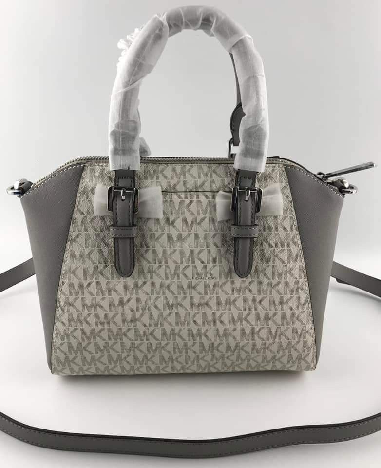 🍀 M.K Med Ciara (Category: Luxury Bags & Wallets) located in Manila. Submitted by shan_kenz (Listing ID 1312155514, Image 3). Description: 🍀 M.K Med Ciara ▪️ 11"w x 5.25"d x 8"h 💰P2,800 ▪️Actual photo ▪️Plus SF.