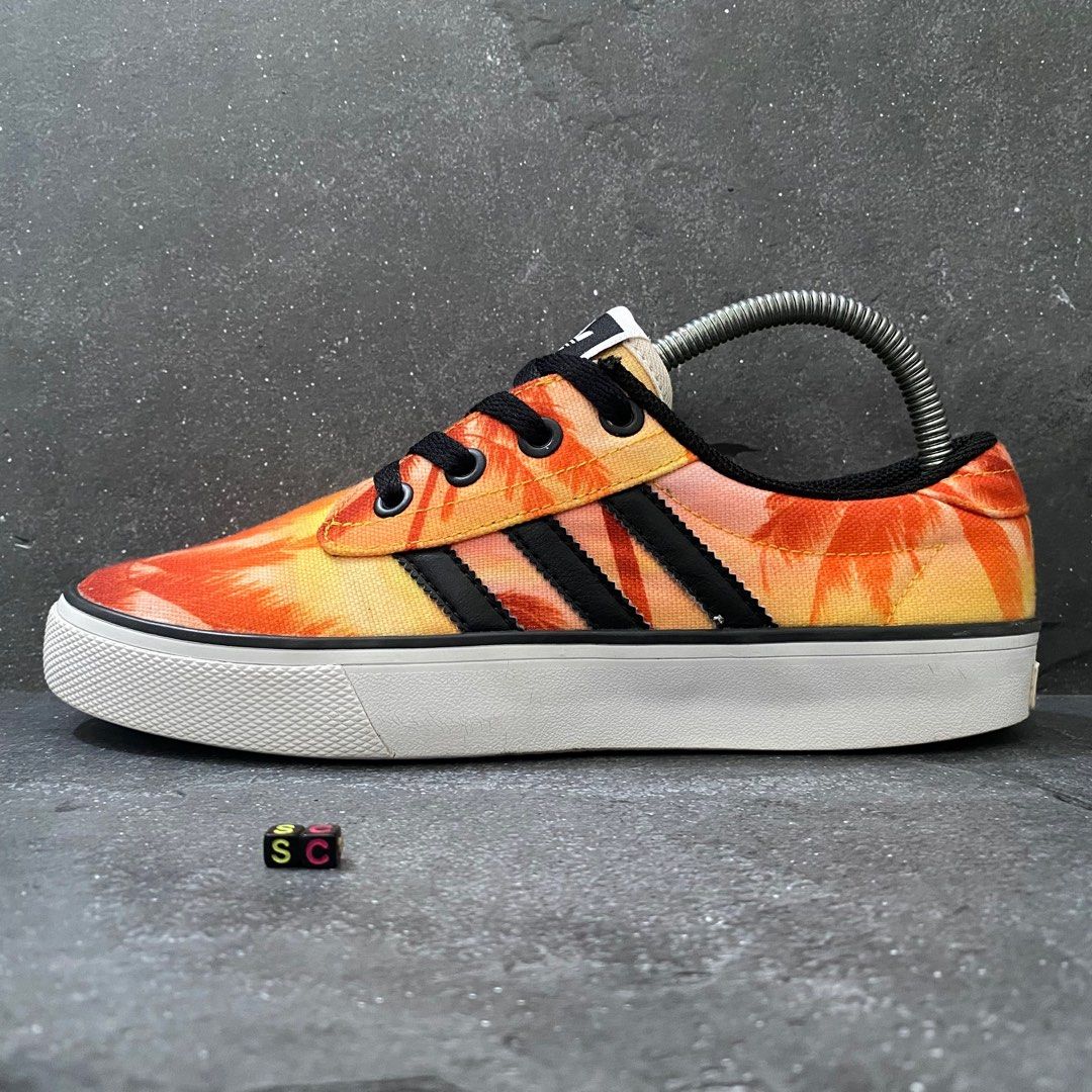 Adidas keil size 38 23.5cm