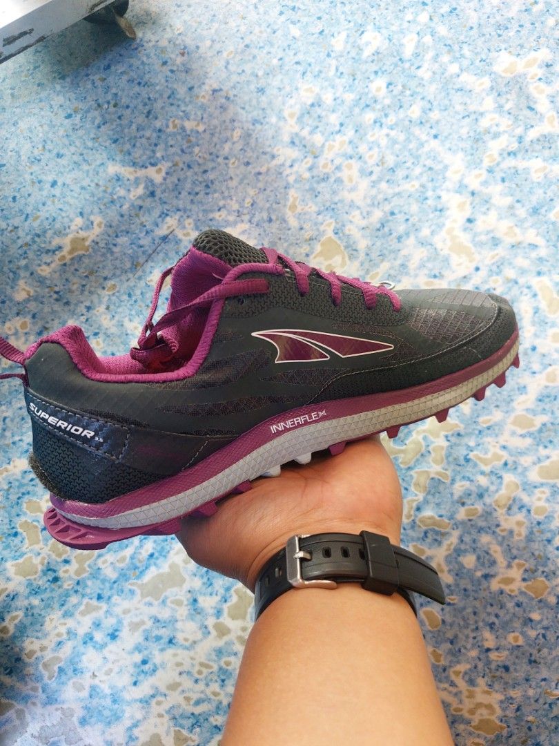 Women's altra superior 3.5 on sale