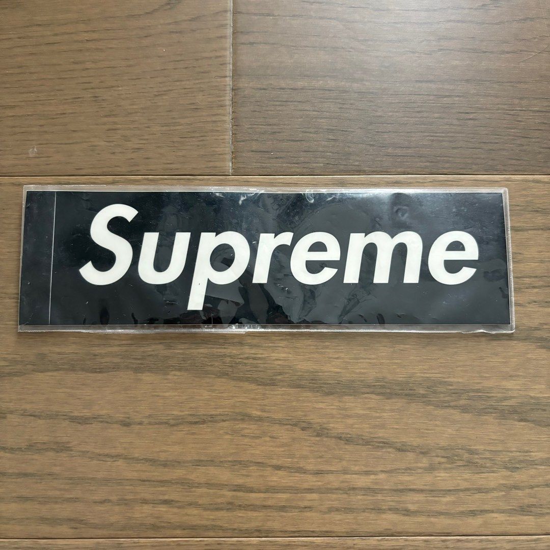 Black supreme box logo sticker deals