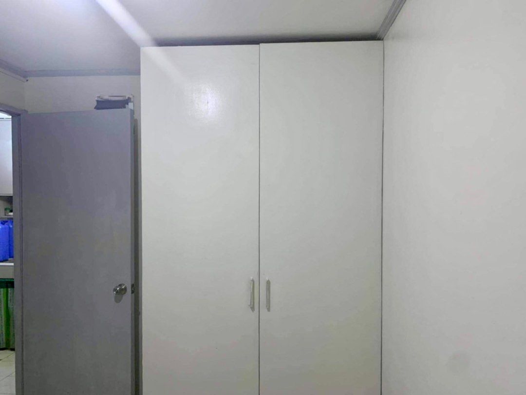 2 Bedroom BCDA-Pamayanang Diego Silang (Category: Apartments & Condos) located in Quezon City. Submitted by mikh.ornopia (Listing ID 1312133795, Image 3). Description: -Unit located at 3rd Floor -Family-owned -Clean title -Updated RPT - fully paid **Cash only Near Gracemall, New Taguig City Hall, Market Market, BGC, Acacia Estate.
