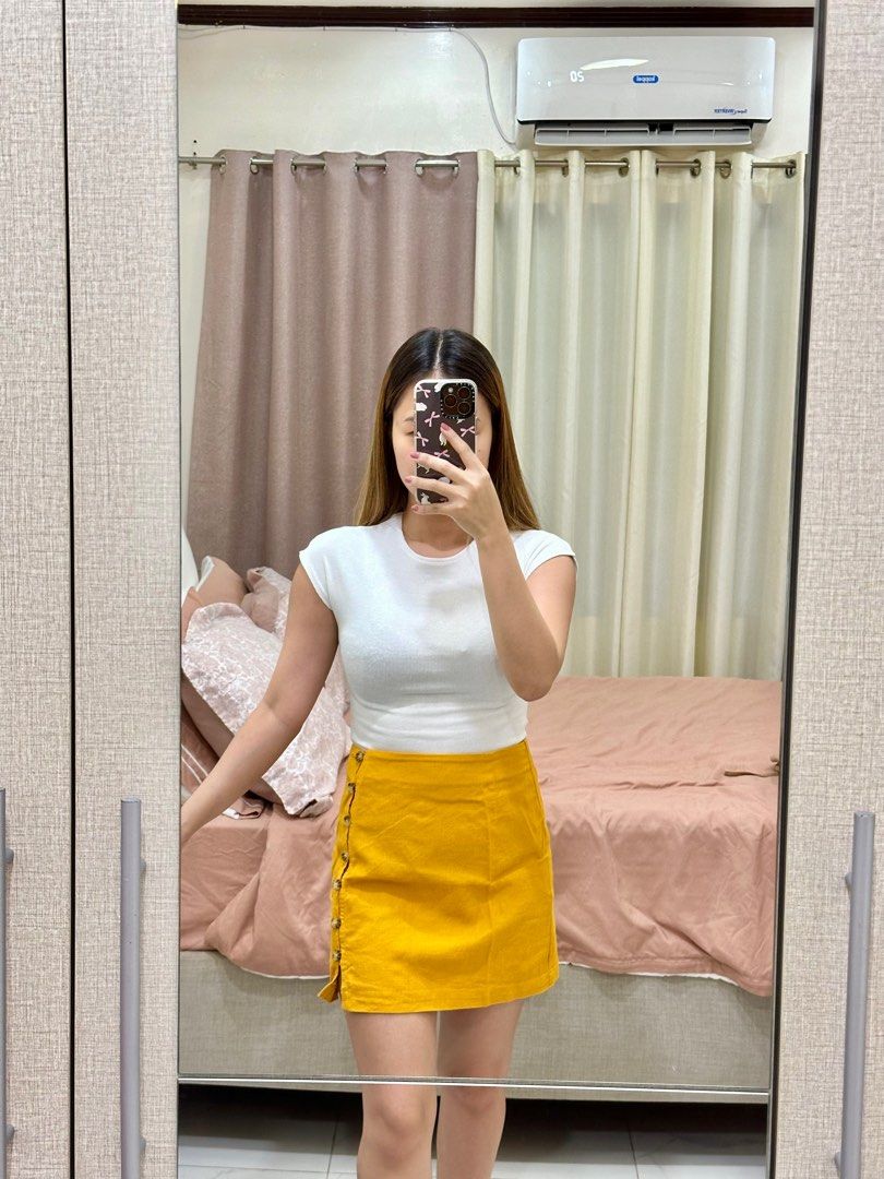 Forever21 Yellow Skirt Women s Fashion Bottoms Skirts on Carousell