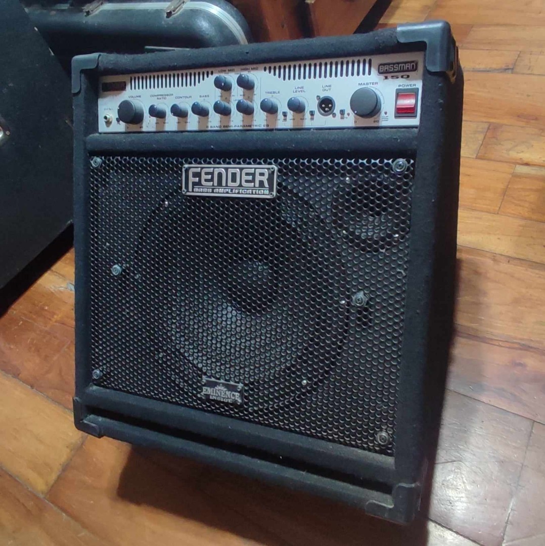 FS: Fender Rumble 150 watts Bass Amp, Hobbies & Toys, Music & Media ...