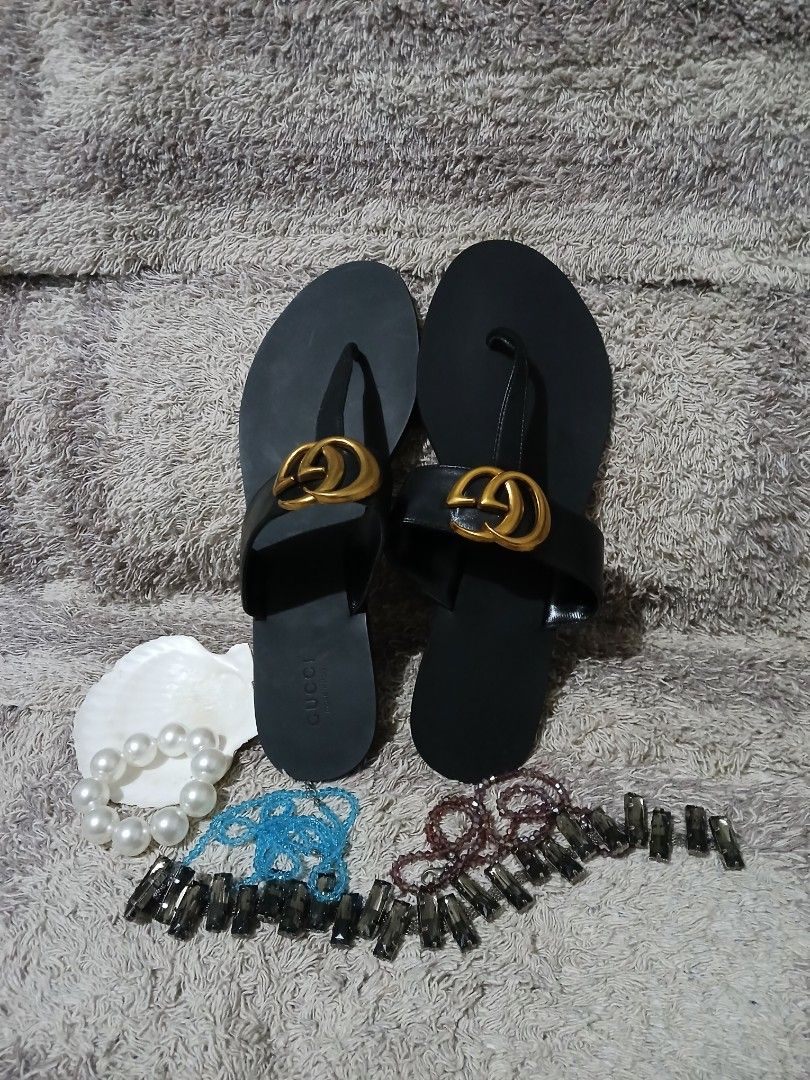 Gucci marmont t strap sandal hotsell