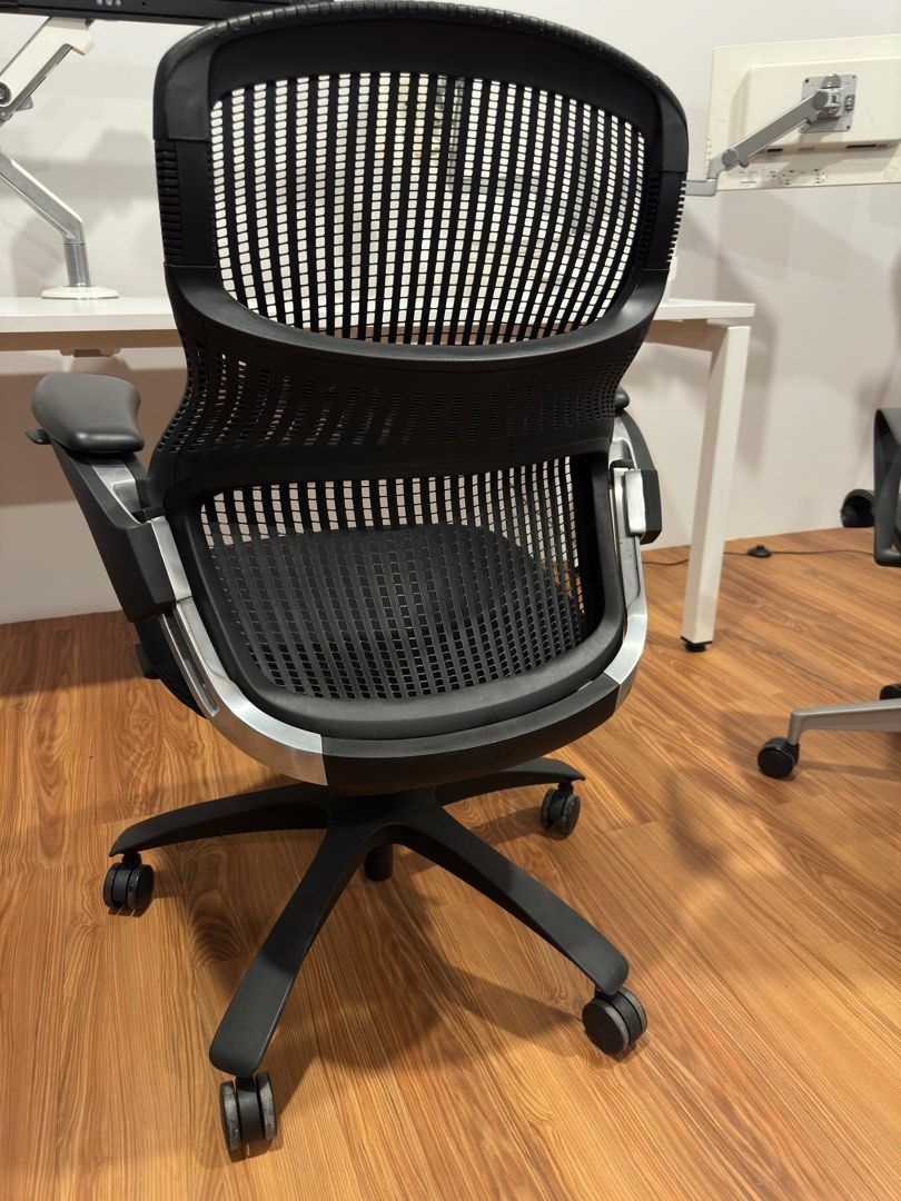 Knoll generation ergonomic chair (Category: Chairs) located in Petaling Jaya. Submitted by displayelement1 (Listing ID 1198970775, Image 2). Description: https://linktr.ee/displayelement PLEASE LET US KNOW IF YOU WANT TO PURCHASE BY SPAY LATER INSTALLMENT in shoppe OTHER PAYMENT METHOD. WE ACCEPT CREDIT CARD, DEBIT CARD, INSTANT ONLINE TRANSFER OR DUIT NOW , E WALLET WE DONT ACCEPT IBG TRANSFER OR CHEQUE t.me/+FKJcSCWLUBA4MmRl Item lightly used V