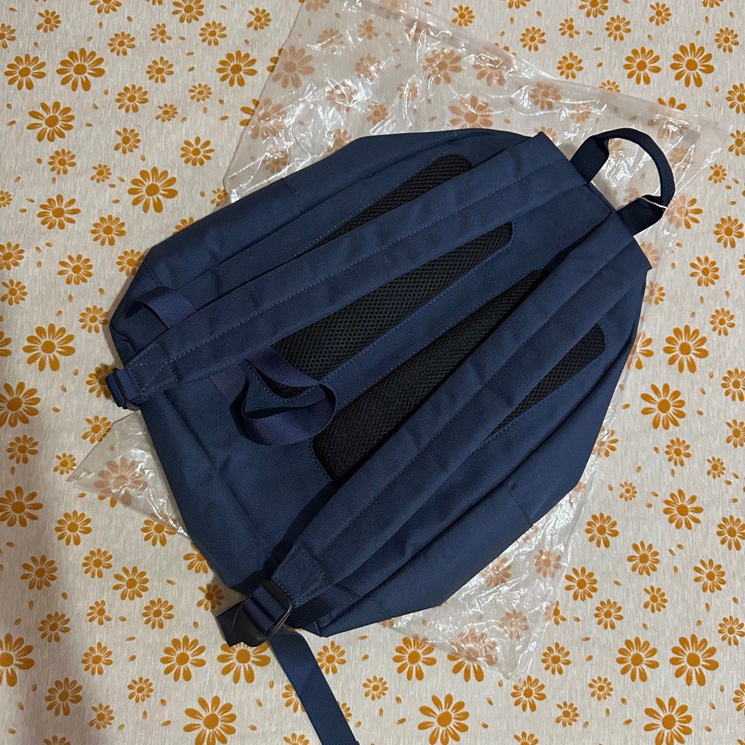 LACOSTE backpack (Category: Backpacks) located in Manila. Submitted by andreacap (Listing ID 1312193164, Image 2). Description: - Used but not abused - No issues - No inclusions (what you see is what you get) - Price nego (dm ur offer) RFS: Decluttering, stock .