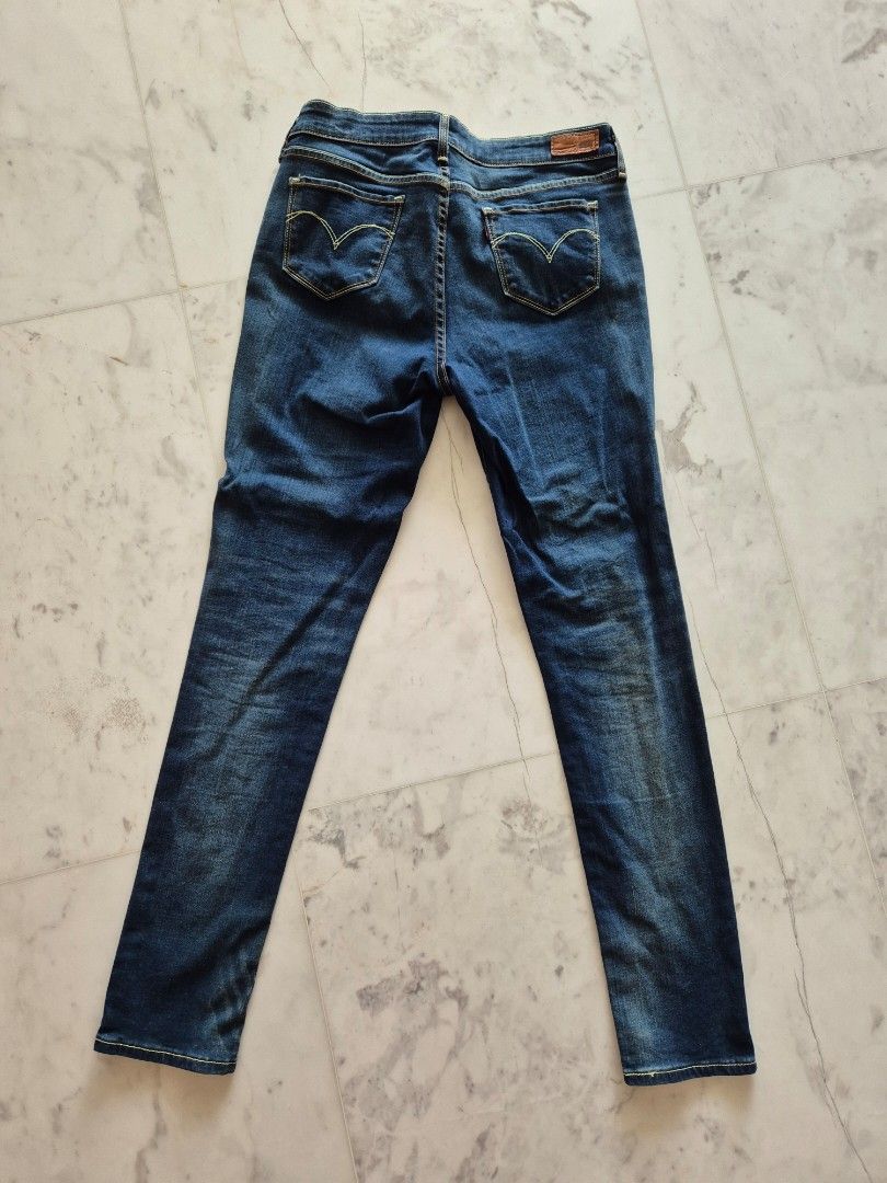 Ladies LEVI'S skinny jeans demi curve style Size 30 (Dark blue), Women's  Fashion, Bottoms, Jeans \u0026 Leggings on Carousell