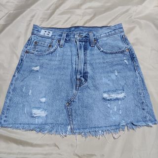 (Category: ) located in . Submitted by handydandyclothes (Listing ID 1312251797, Image 1). Description: .