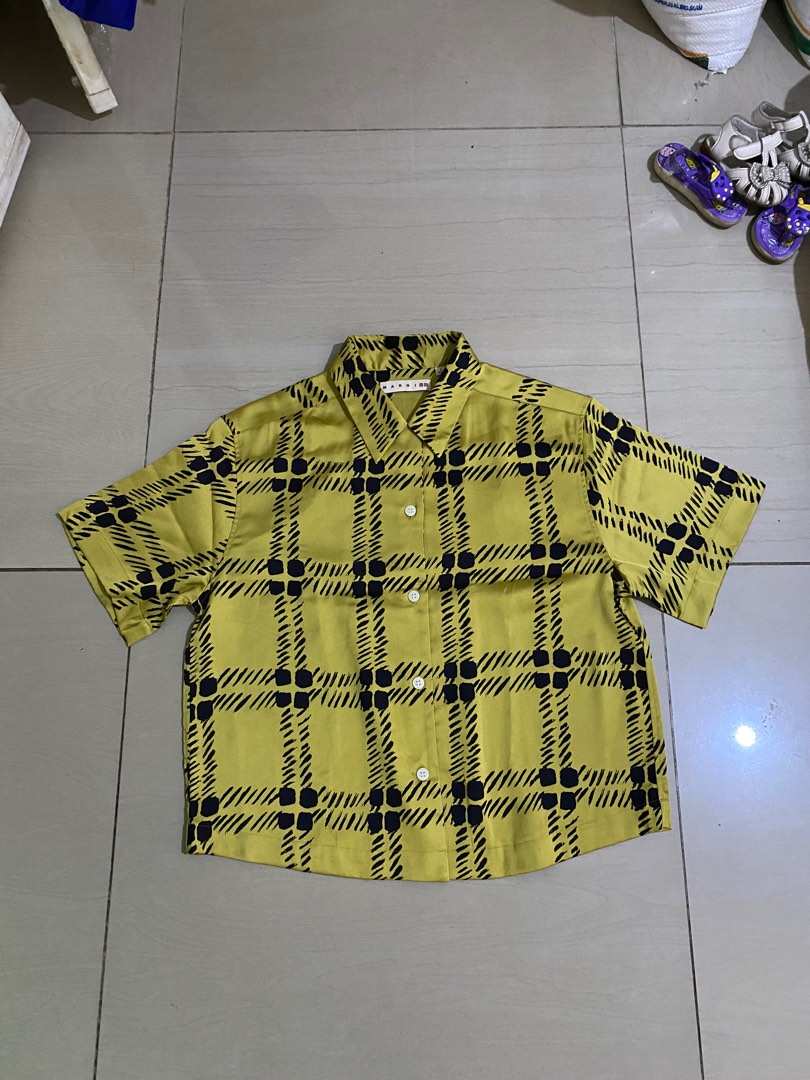 MARNI X UNIQLO OVERSIZED OPEN COLLAR SHIRT, Fesyen Wanita, Pakaian ...
