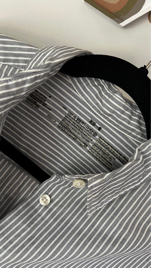 Muji oversized shirt (Category: Shirts) located in Quezon City. Submitted by khareex (Listing ID 1312123275, Image 2). Description: Oversized shirt Tagged as XS-S but can fit M Width (chest, when laid flat) 21.5 inches .