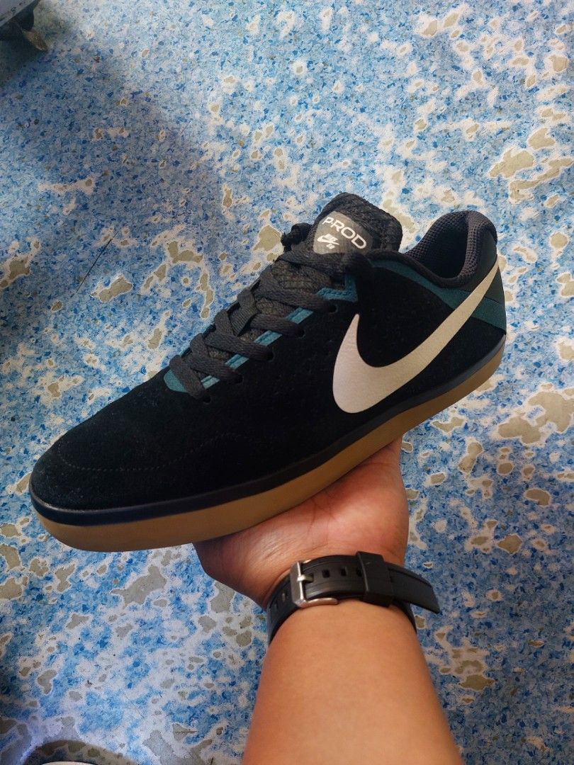 Nike sb clutch men's skate shoes deals
