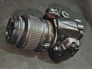 （分類：）位於 。 由 cameragoaway 提交（商品編號 1312145247，圖片 1）。簡介： 。