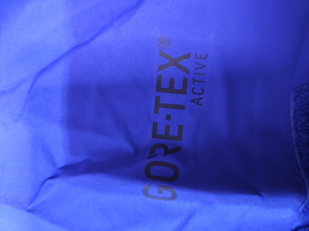 Outdoor research Optimizer Jacket Goretex L size Carousell