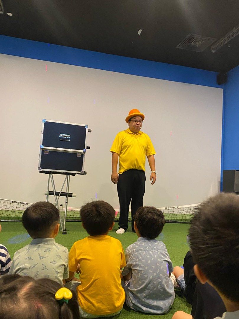 Part timer (Category: Everything Else) located in Singapore. Submitted by mr_egg (Listing ID 1312216380, Image 1). Description: Looking for part timer for event crew job. Also looking for interested part timer to learn game hosting 30 mins $50. .