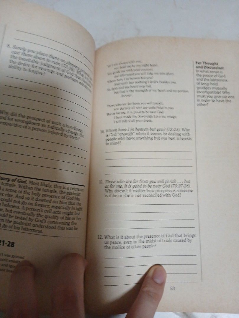 Psalm devotion (Category: Religion Books) located in Singapore. Submitted by gowatchonepiece (Listing ID 1312228296, Image 2). Description: brand new with no writings inside, yellow due to time, but clean. very helpful to grow in prayer:).