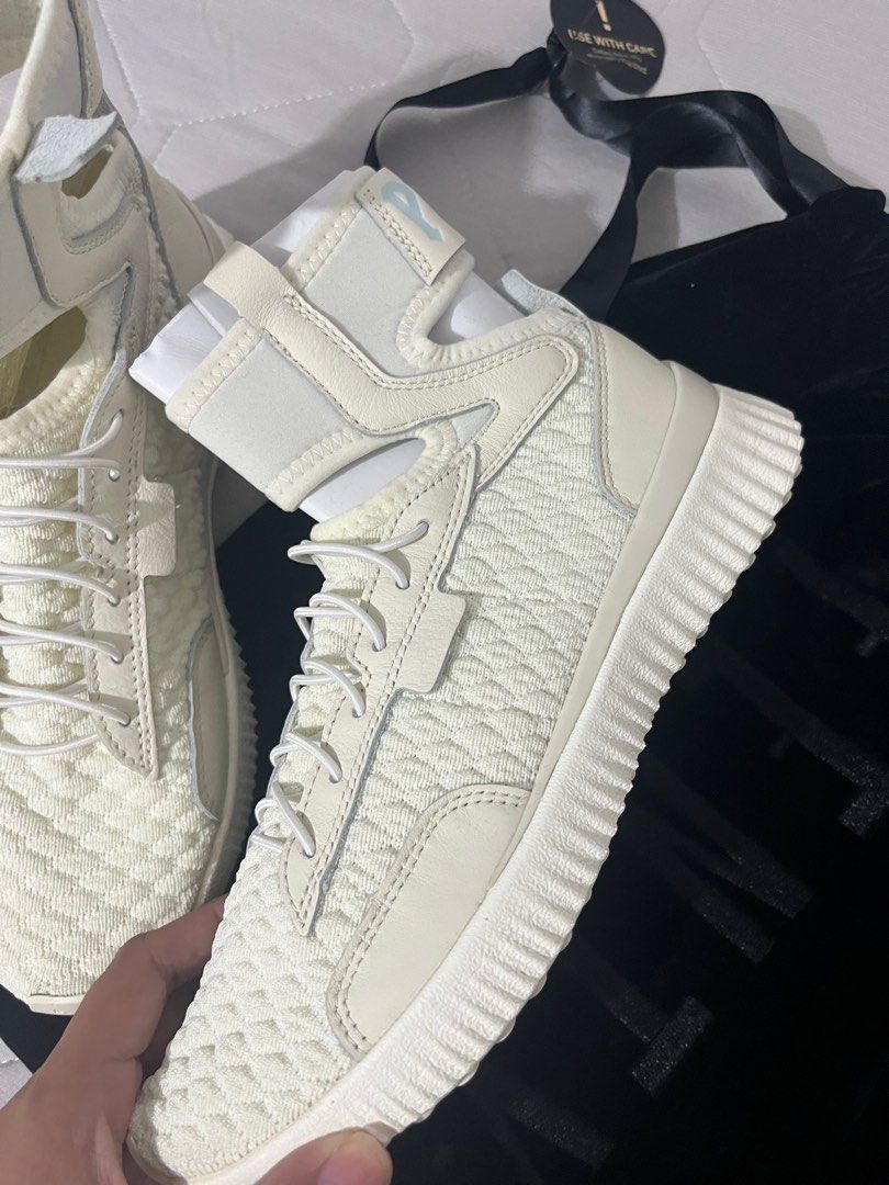 Rihanna s Puma FENTY Mid Trainer Shoes retail 9300 Luxury Sneakers Footwear on Carousell