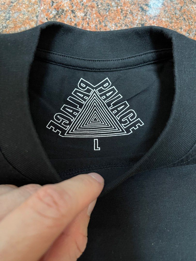 Size L) Palace Korea Exclusive Tiger Tri Ferg T-Shirt Black
