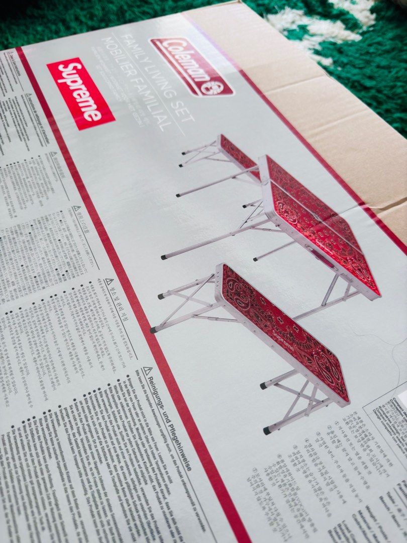 Supreme®/Coleman® Folding Table Set Supreme Supreme/Coleman