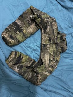 （分類：）位於 。 由 bromo.industries 提交（商品編號 1312100199，圖片 1）。簡介： 。