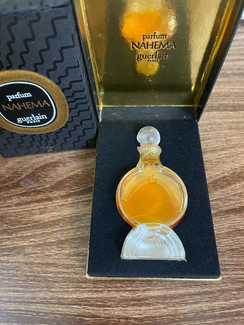 香水(女性用) GUERLAIN NAHEMA Eau de Parfum 75ml GUERLAIN Nahema woda perfumowana dla kobiet | notino.pl