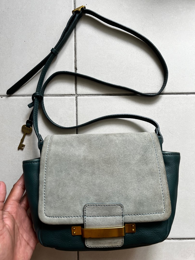 Fossil ava deals