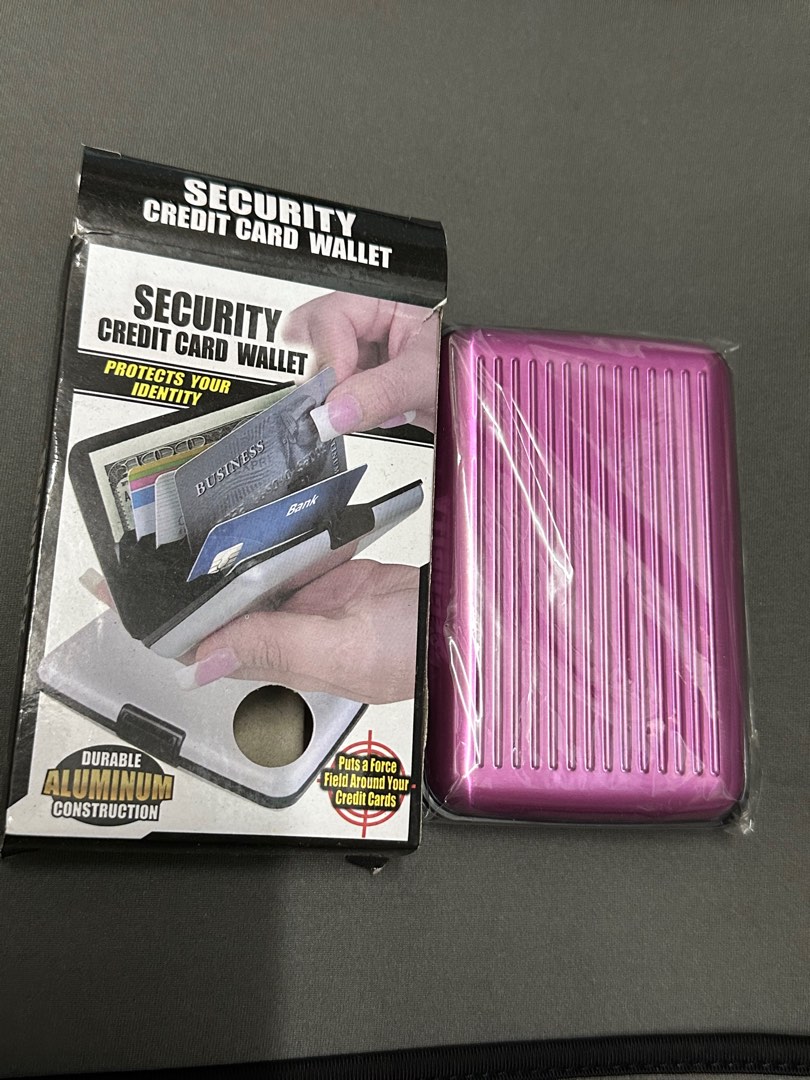全新 RFID 鋁合金 防盜 aluminium card holder 卡套 預防 資料外洩 輕便 可放六張卡, 女裝, 手袋及銀包, 銀包 ...