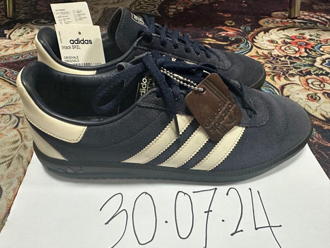 adidas spezial intack shorts