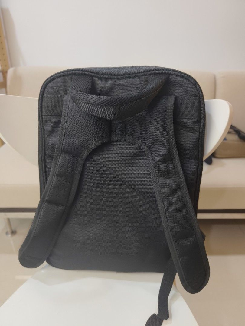 Barry Smith Backpack (Category: Backpacks) located in Kuala Lumpur. Submitted by alanchong77 (Listing ID 1317242558, Image 2). Description: bought at Rm399, now only ask for 100. nego till go, good backpack for daily use..