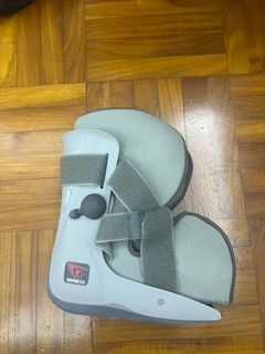 （分類：）位於 。 由 swiftturtle.8ca44b 提交（商品編號 1317322337，圖片 1）。簡介： 。