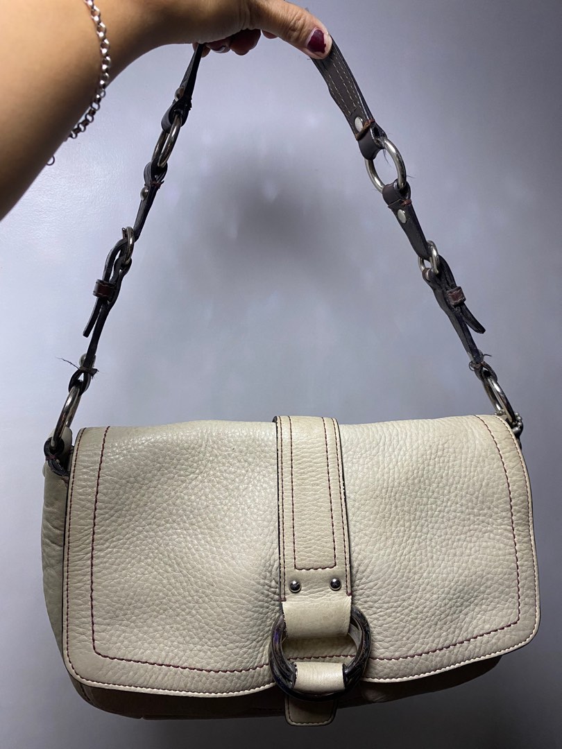 Coach chelsea pebbled leather handbag purse shoulder bag Women s Fashion Bags Wallets Shoulder Bags on Carousell