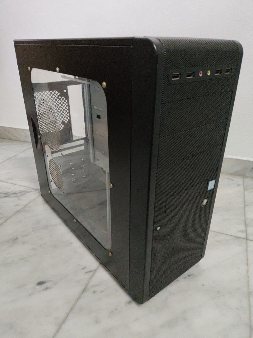 Computer Casing / PC casing / Desktop Casing / Pc case / Desktop Case (Category: Computer Parts) located in Singapore. Submitted by harmless.humble (Listing ID 1317233373, Image 1). Description: Pc casing suitable for ATX/MATX/ ITX motherboard Comes with 2 Casing fan Take a look at my profile for other casing ATX MATX ITX desktop casing computer casing pc casing pc case computer case CPU casing computer housing pc housing desktop housing pc chasi