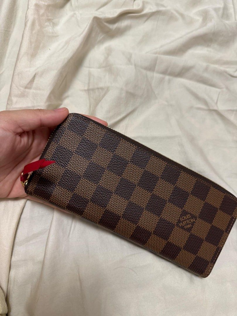 Guaranteed authentic LV clemence long wallet (Category: Luxury Bags & Wallets) located in Naga. Submitted by akimadison.ph (Listing ID 1317332219, Image 1). Description: Guaranteed authentic LV clemence long wallet Comes with box and paperbag.