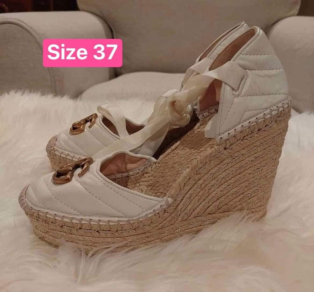 GUCCI WEDGE size 37 Women s Fashion Footwear Wedges on Carousell