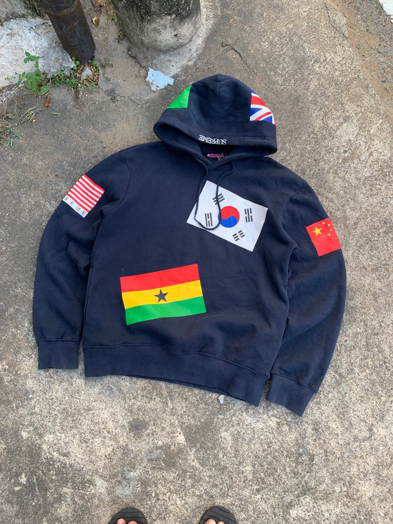 HOODIE SUPREME FLAG Fesyen Pria Pakaian Atasan di Carousell