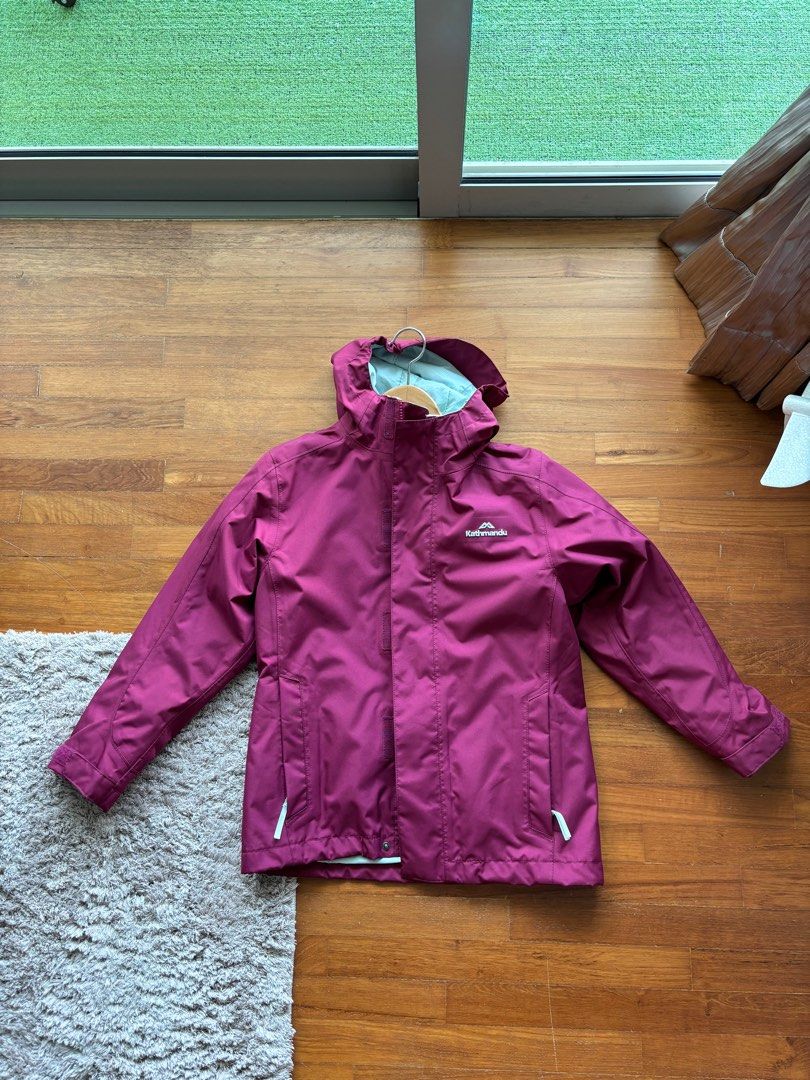 Kathmandu ski jacket shop