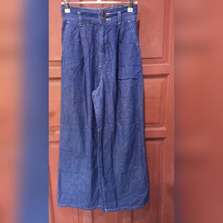 (Kategori: ) berada di . Dikirim oleh stuff.corner (ID iklan 1317333465, Gambar 1). Deskripsi: .