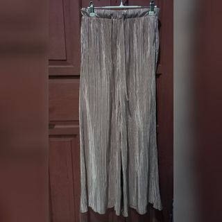 (Kategori: ) berada di . Dikirim oleh stuff.corner (ID iklan 1317263315, Gambar 1). Deskripsi: .